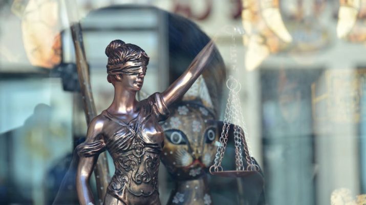 Легальное списание долгов с минимальной стоимостью и полной юридической консультацией под ключ в РФ